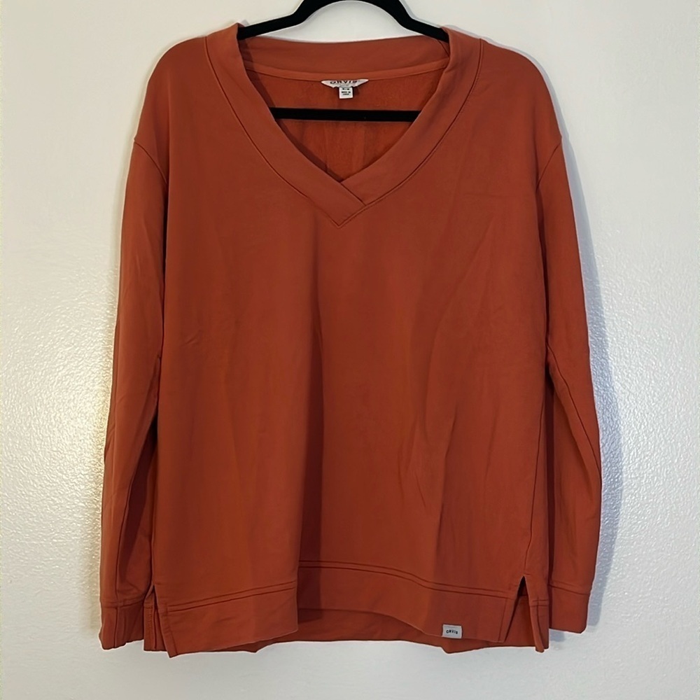 Orvis | Orange V-neck soft long sleeve sweatshirt Women’s size M stretch